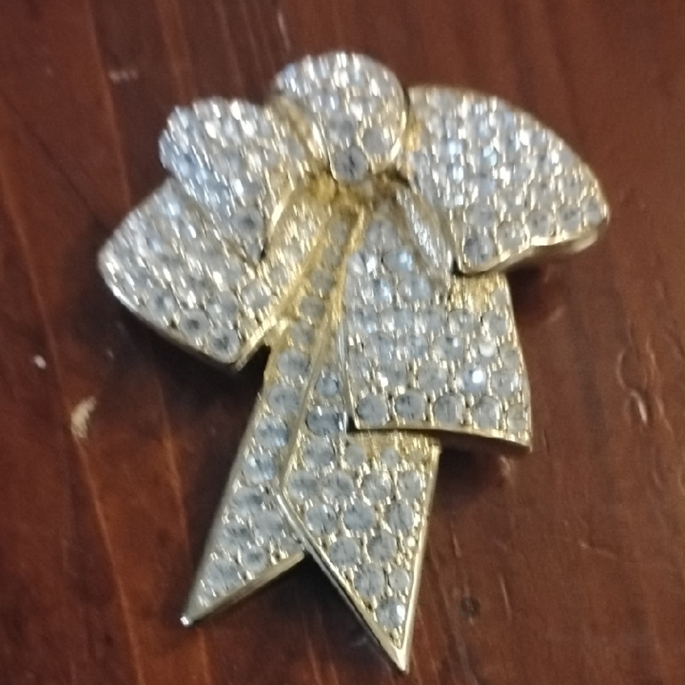 Sparkling " Norman Miller"Gold and Silver Bow Brooch Stamped.